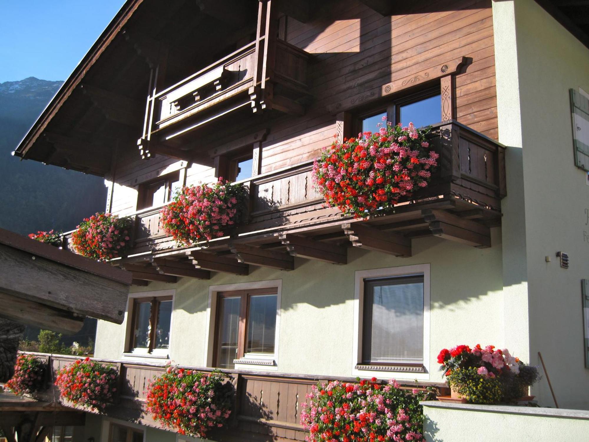 Appartements Rendl Sankt Anton am Arlberg Exterior photo
